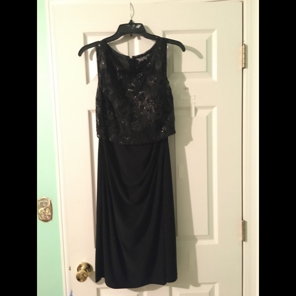 NEW Ralph Lauren Gorgeous LBD
